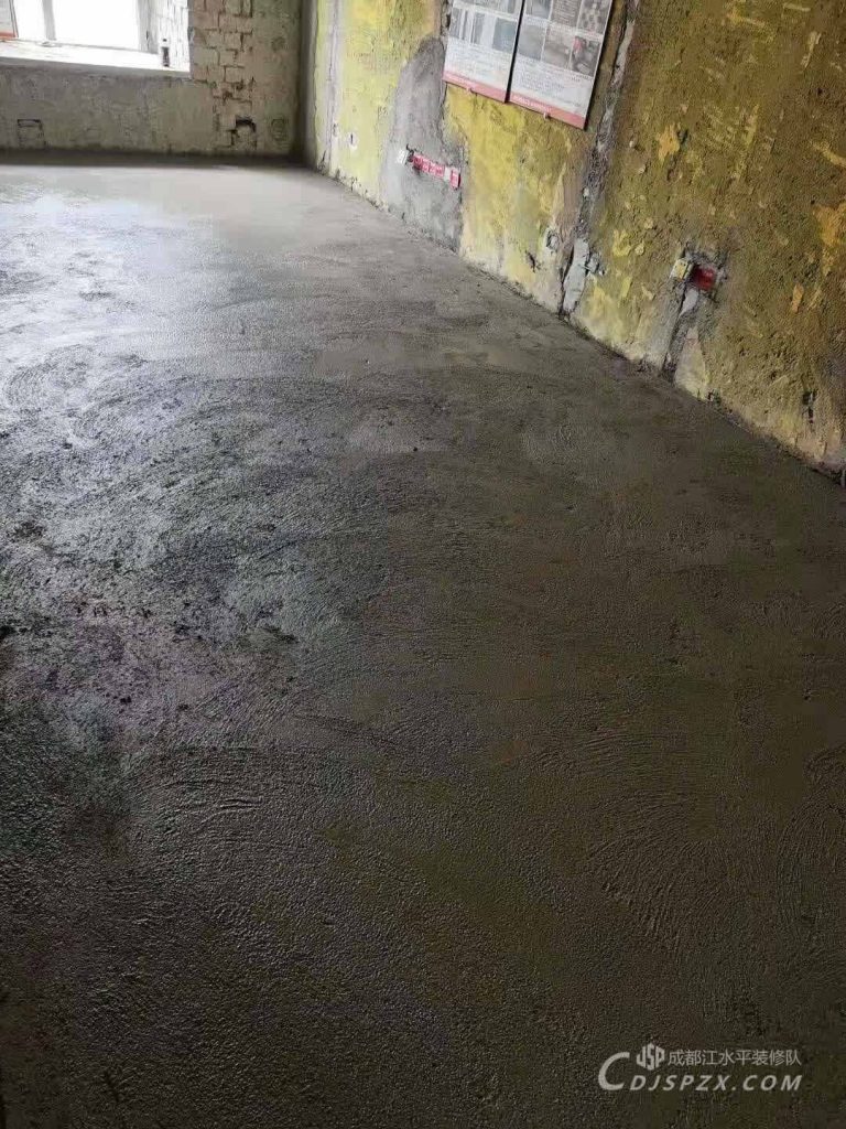 成都装修中海兰庭地面找平施工中