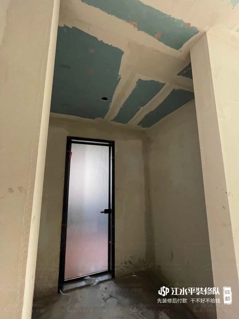 成都装修中粮祥云墙面阴阳角找平施工